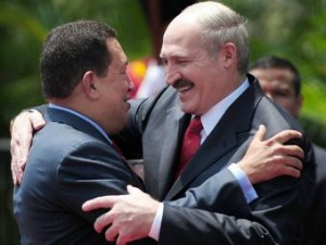 Чавес и Лукашенко подписали около 20 двусторонних соглашений